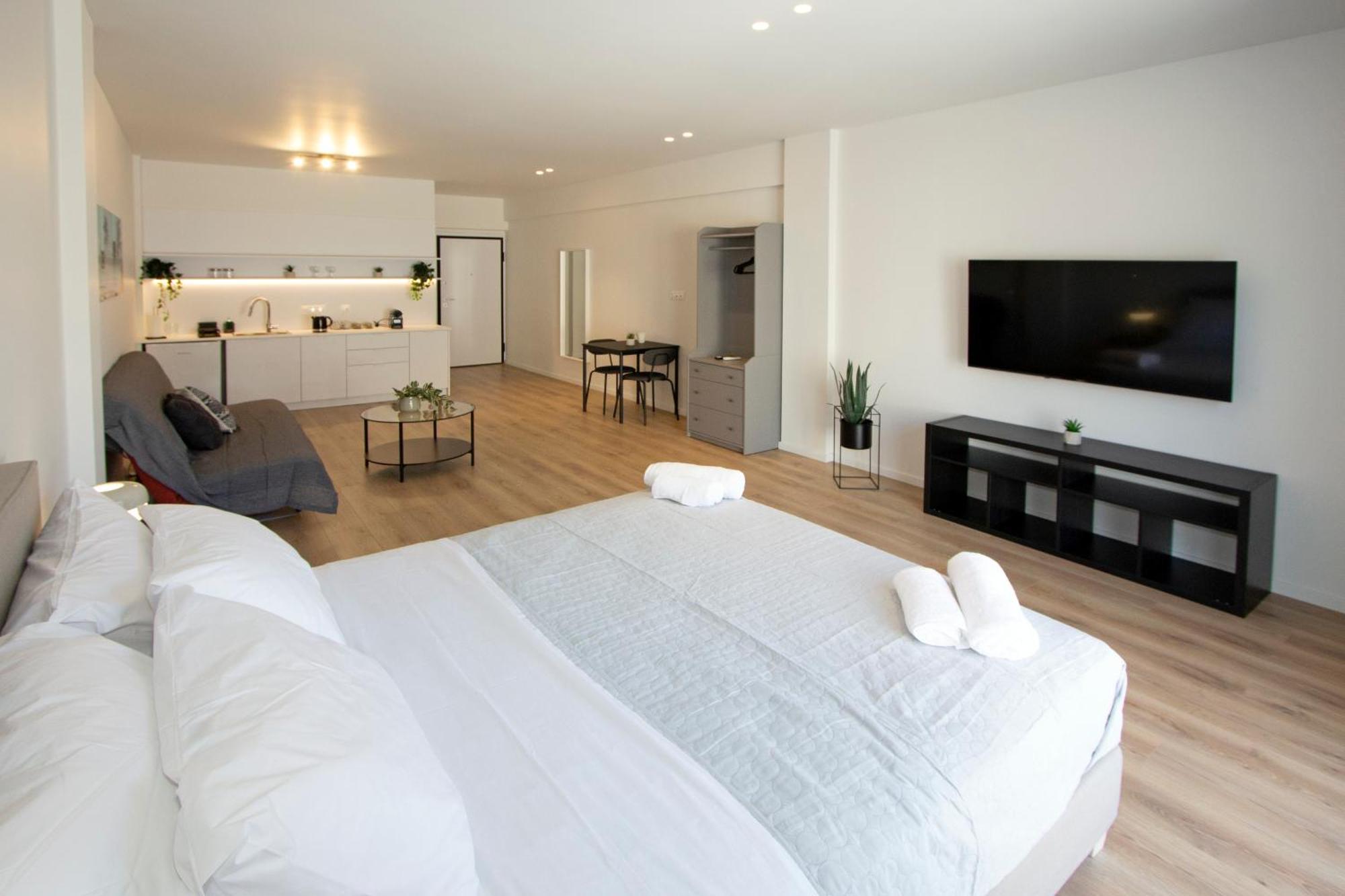 Frinely Apartments 아테네 외부 사진